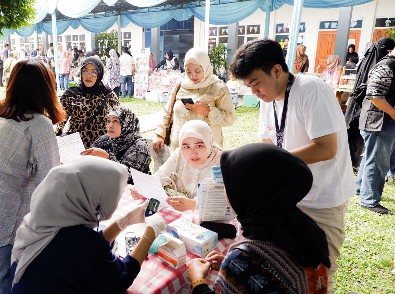 Edukasi & Pemeriksaan Kesehatan